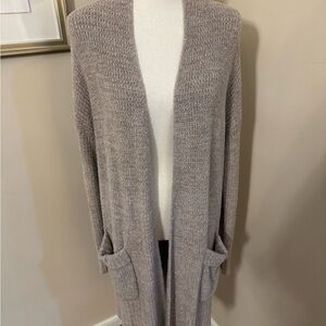 Barefoot Drams Cozy Chic Lite Cardigan. Sz Medium. Like New Condition!